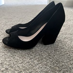Vince Camuto suede heels